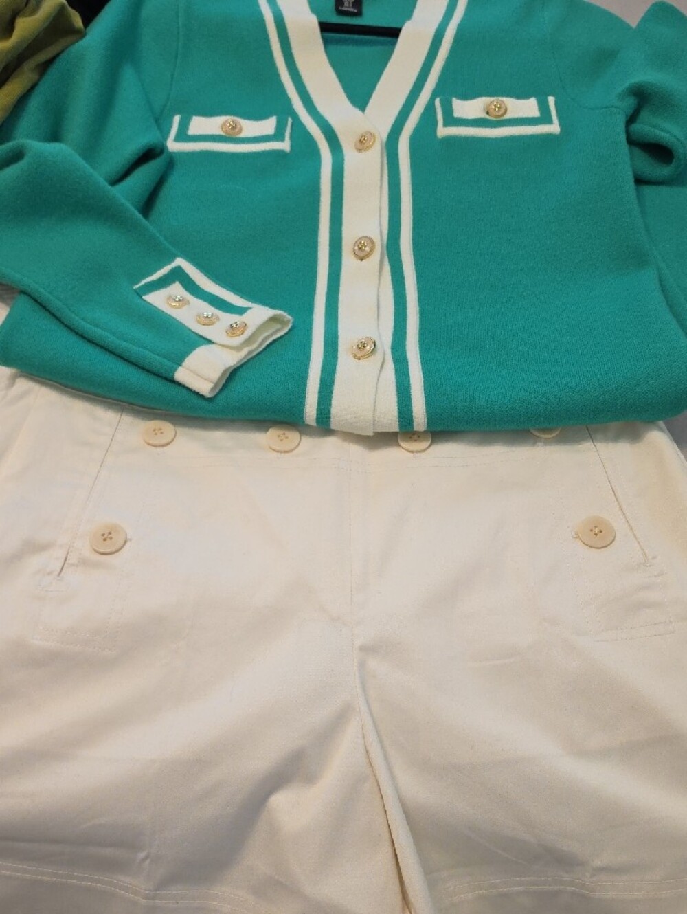 Brooks Brothers White Button-Front Bermuda Shorts - Picture 10 of 14